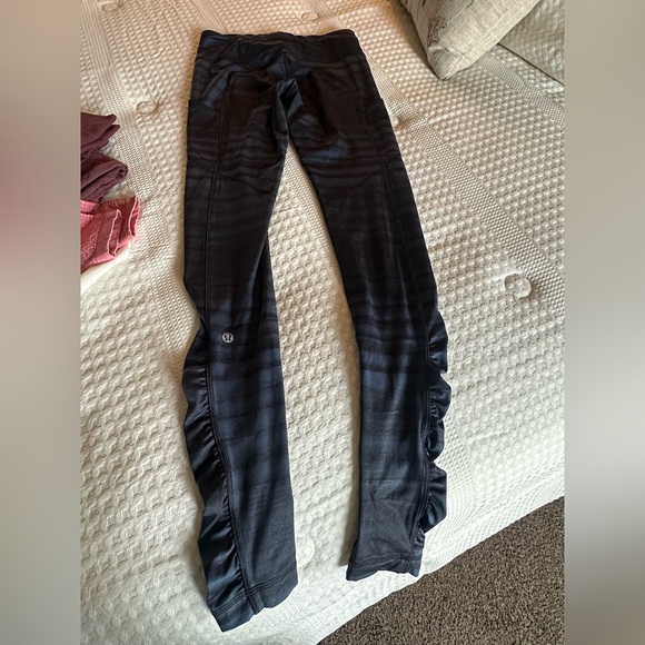 lululemon and gymshark Leggings - Picture 2 of 13